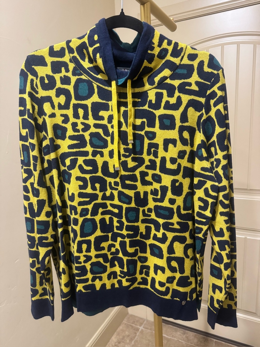 Women’s Yellow and Navy Patterned Hooded Sweater
